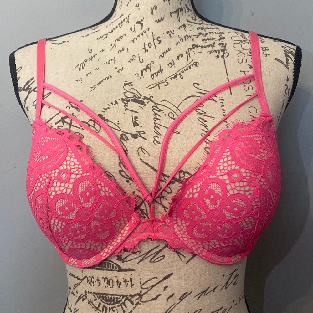 Victoria’s Secret bra